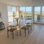 Summerhouse With A View Of The Water Nyaraló *